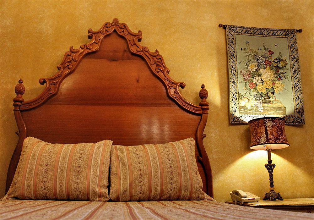 Hotel Palacio De Dona Leonor Antigua Екстер'єр фото